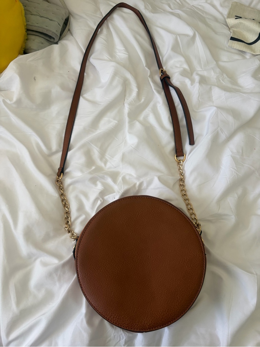 Steve Madden Brown Round Crossbody Bag with Front Pocket - Picture 4 of 5